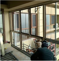 封落地陽(yáng)臺(tái)